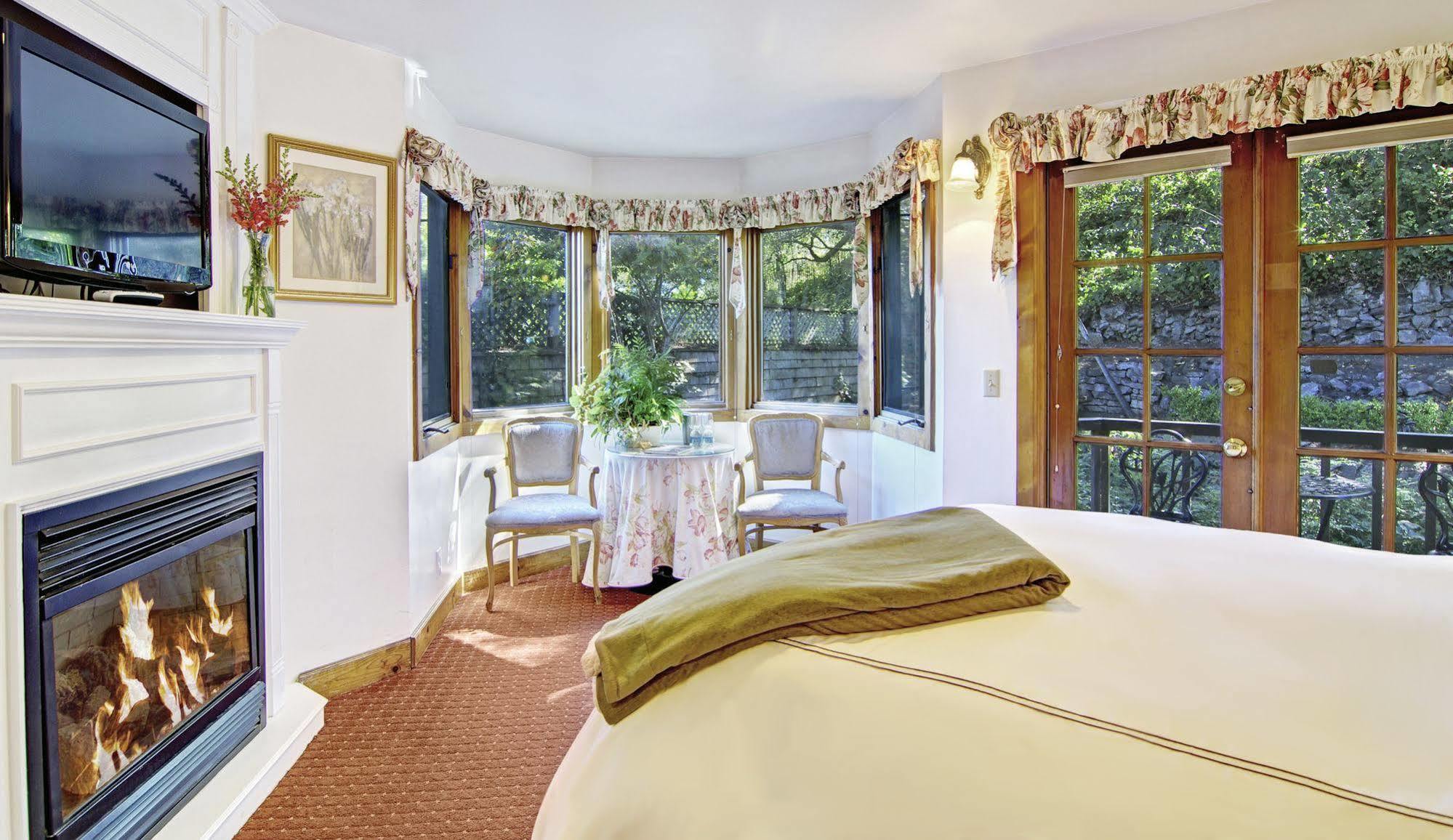 The Babbling Brook Inn Санта-Круз Екстер'єр фото